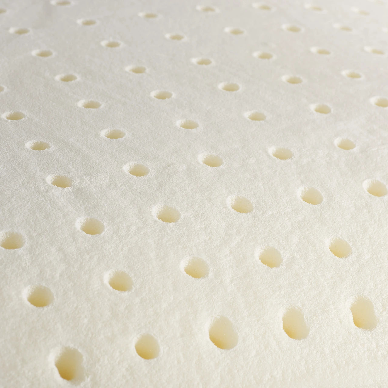 Cuscino “Saponetta forato” h15 in Memory Foam